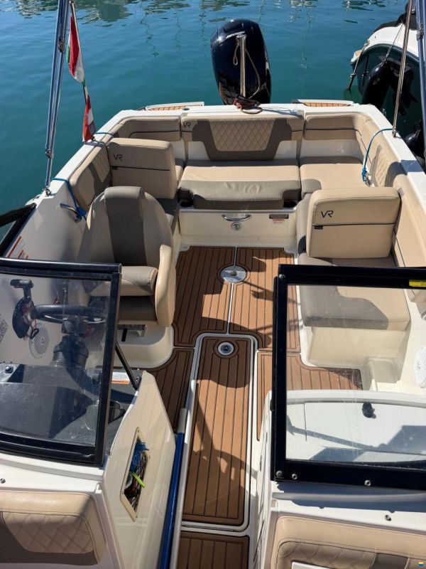 Bayliner Vr 4