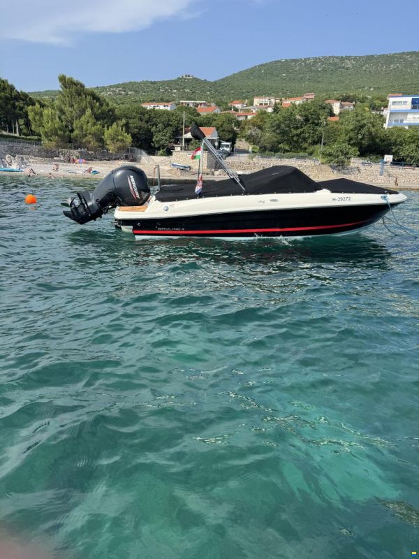 Bayliner Vr 4