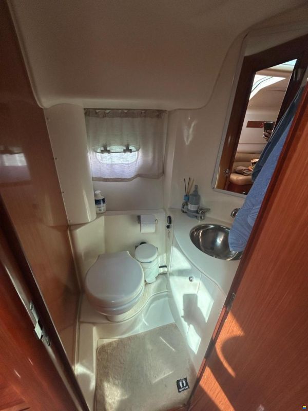 Jeanneau 34 Hard Top
