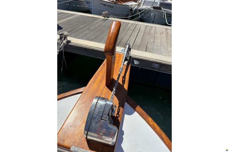 Llaut 6.8