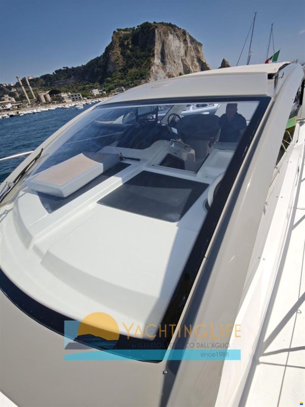 Cranchi M44 HT