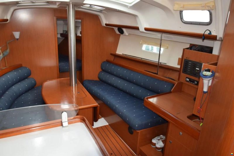 Beneteau Oceanis Clipper 343