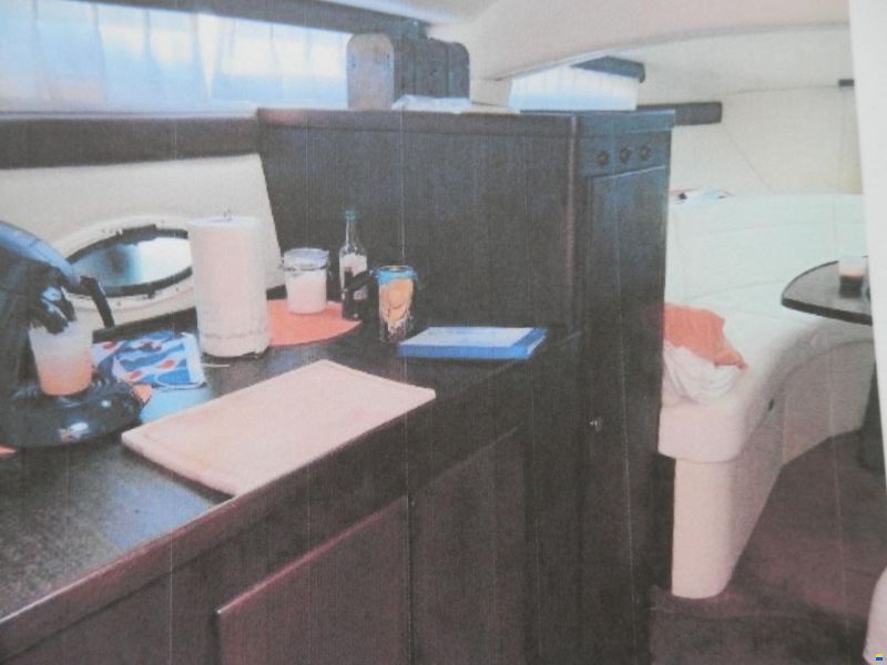 Bayliner 325 SB