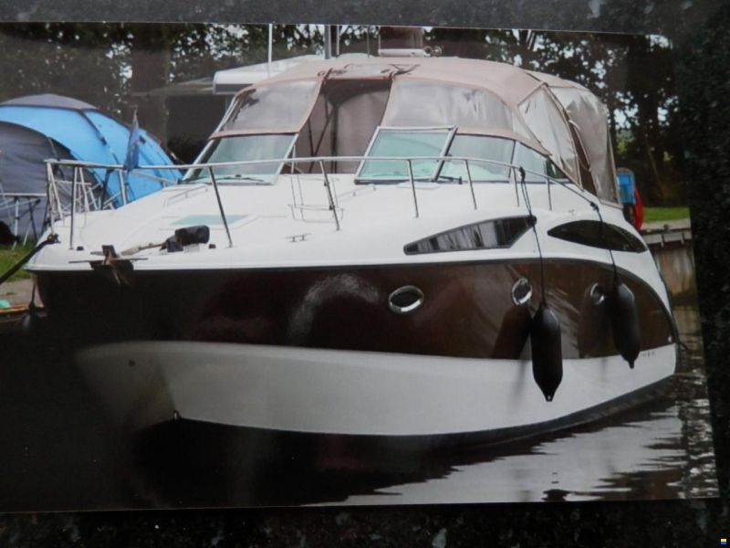 Bayliner 325 SB
