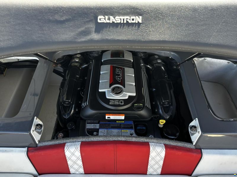 Glastron 185 GTS, MerCruiser 4.5 250 HK V6...