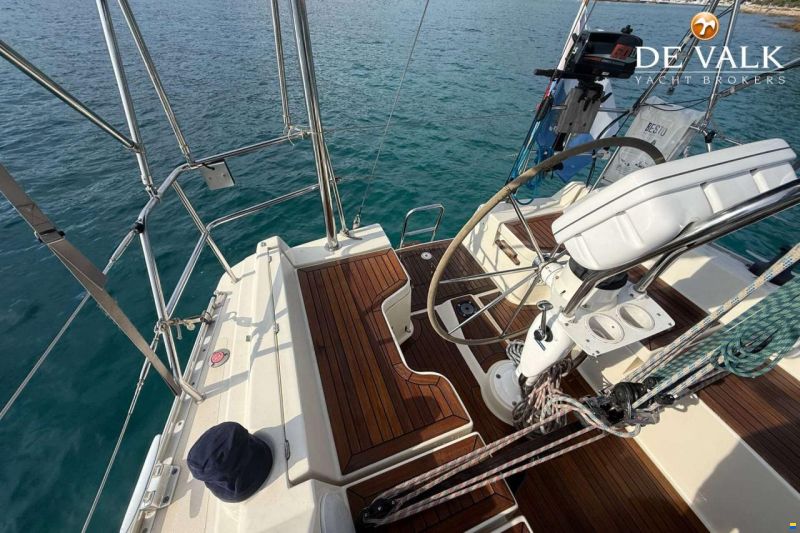 Hanse 371