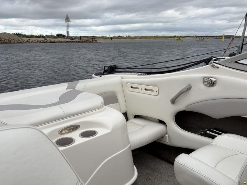 Stingray 200 CS med 4,3 L V6 225 HK Volvo Penta