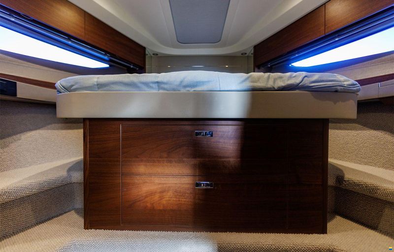 Princess V40