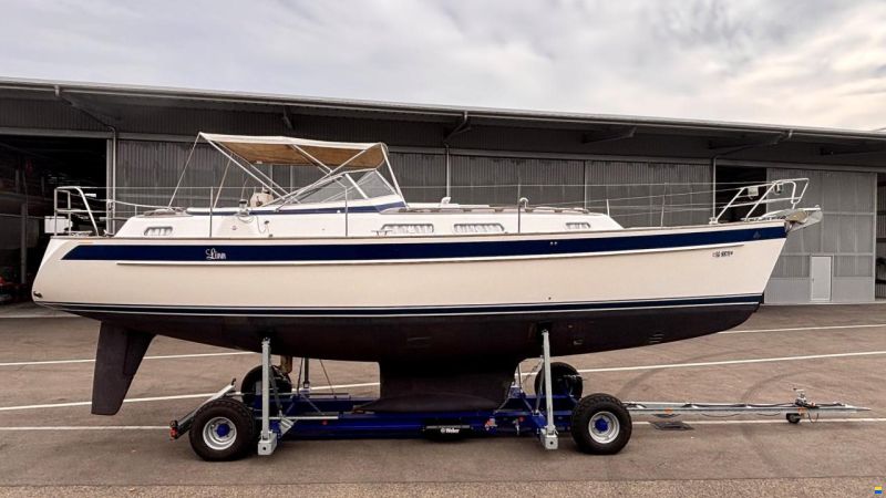 Hallberg-Rassy 37