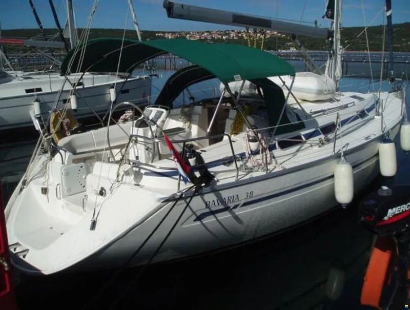 Bavaria Cruiser 38