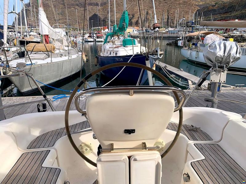 Bavaria 42