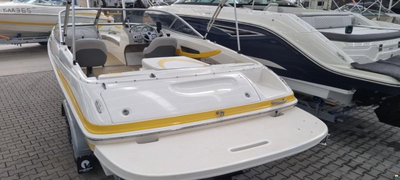 Maxum 2000 SR3