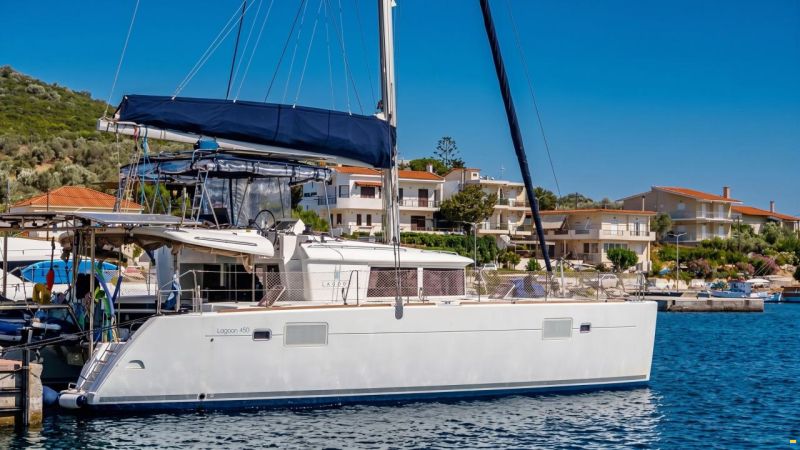 Lagoon 450F