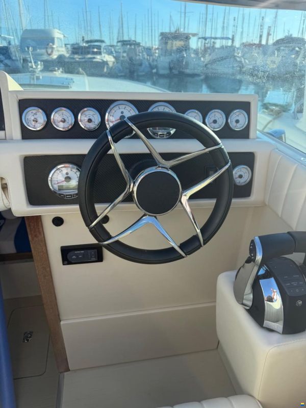 Colombo Antibes 27