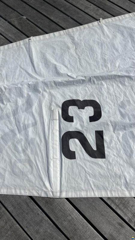 Hurley 20