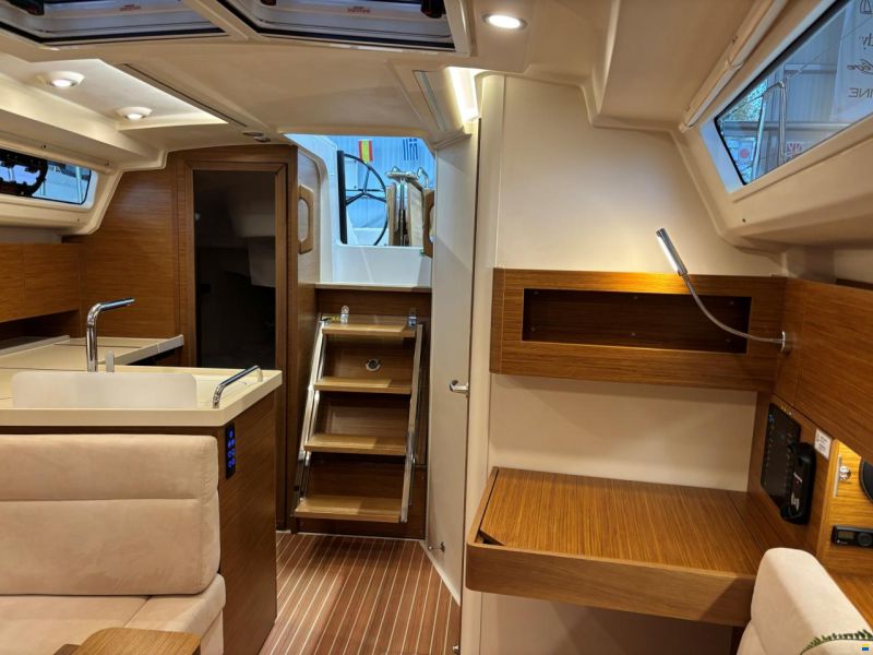 Hanse 348