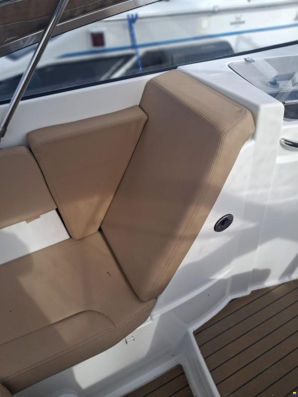 Jeanneau Cap Camarat 7.5 DC