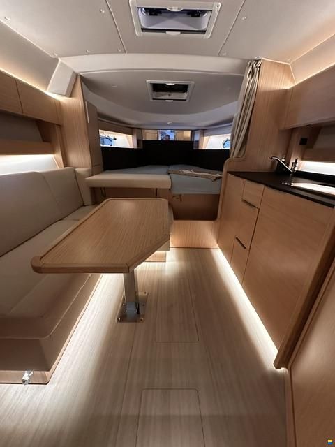 Bavaria S33 HT