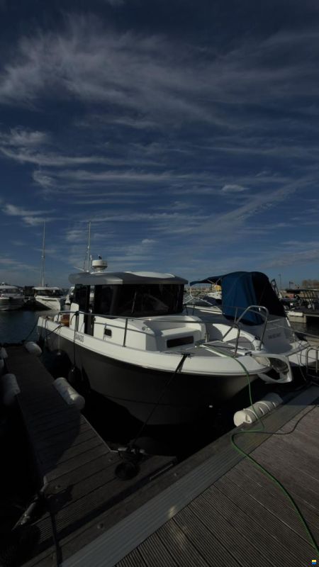 Jeanneau Merry Fisher 8.55