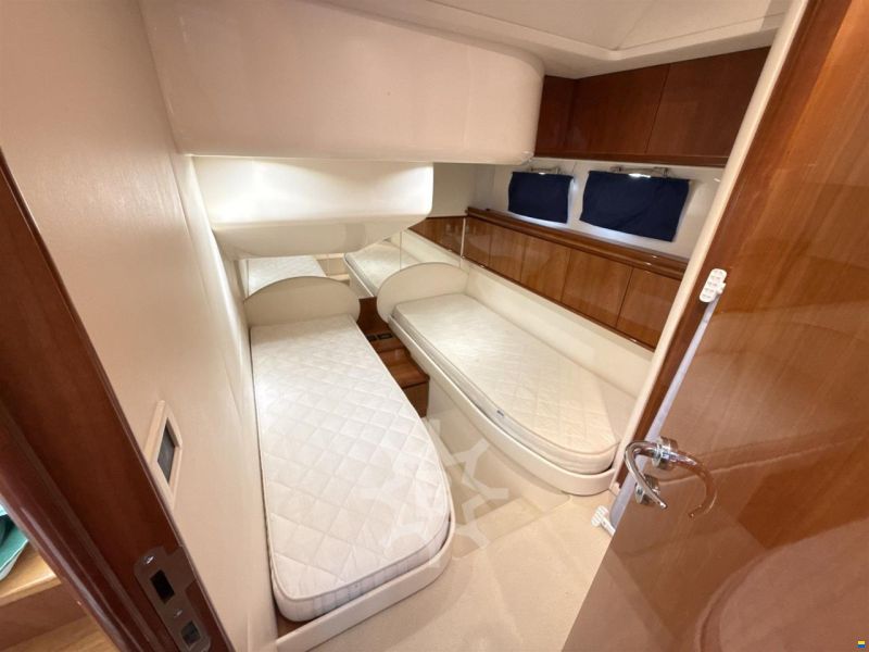 Pershing 50'