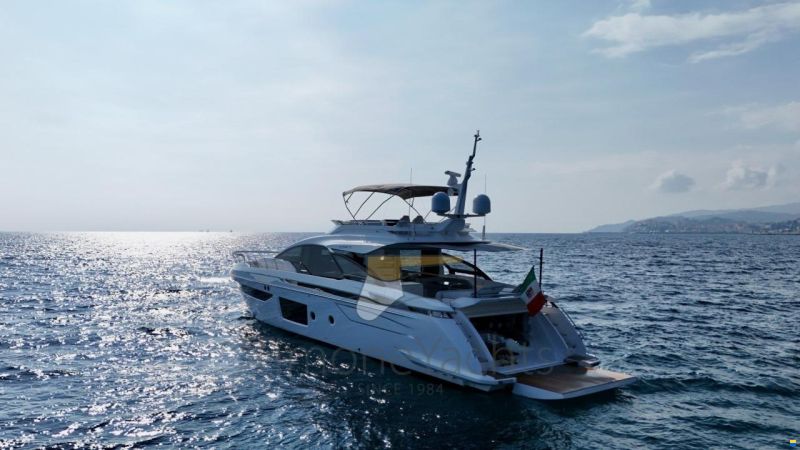 Azimut S8