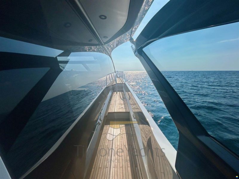 Azimut S8