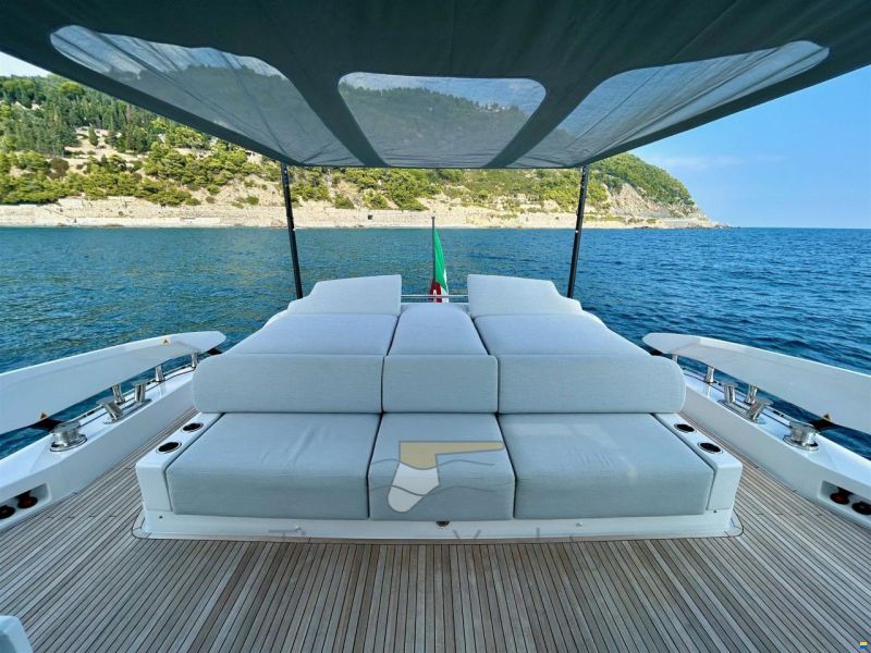 Azimut S8