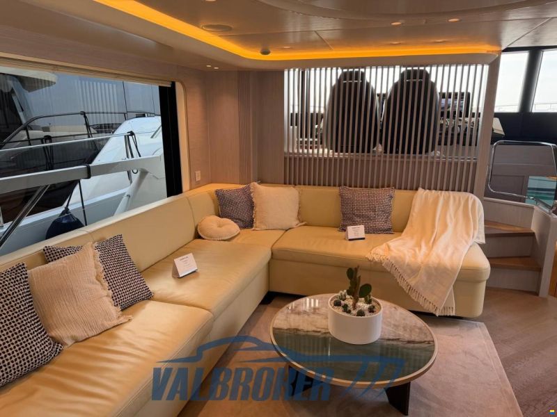 Absolute Navetta 70