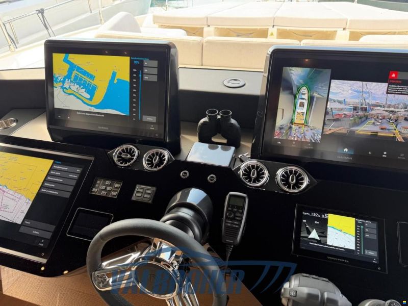 Absolute Navetta 70