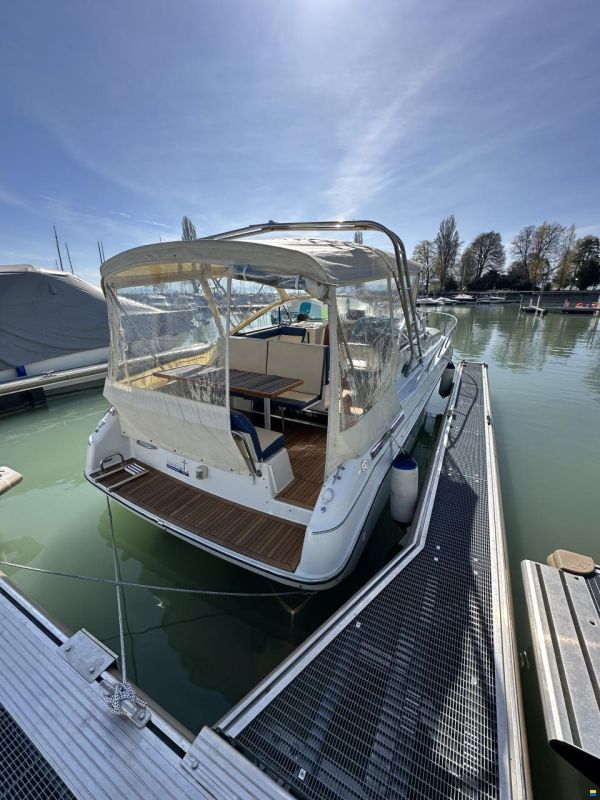Rinker Fiesta Fee 280