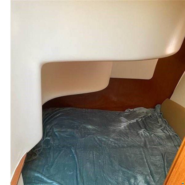 Jeanneau Prestige 32'
