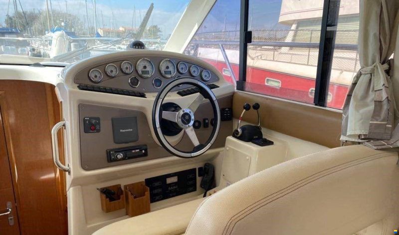 Jeanneau Prestige 32'