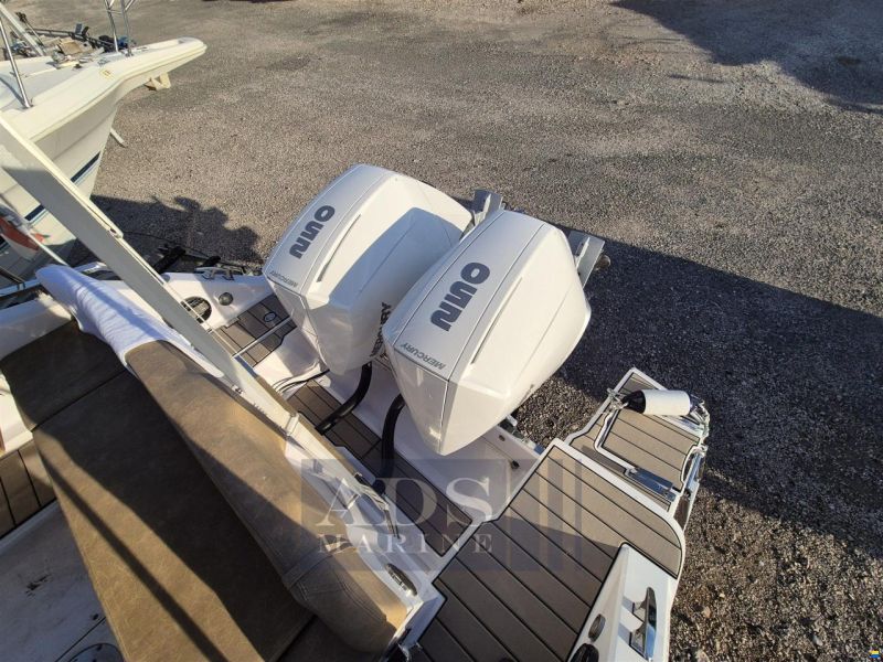 Ranieri Cantiere Next 285 Lx