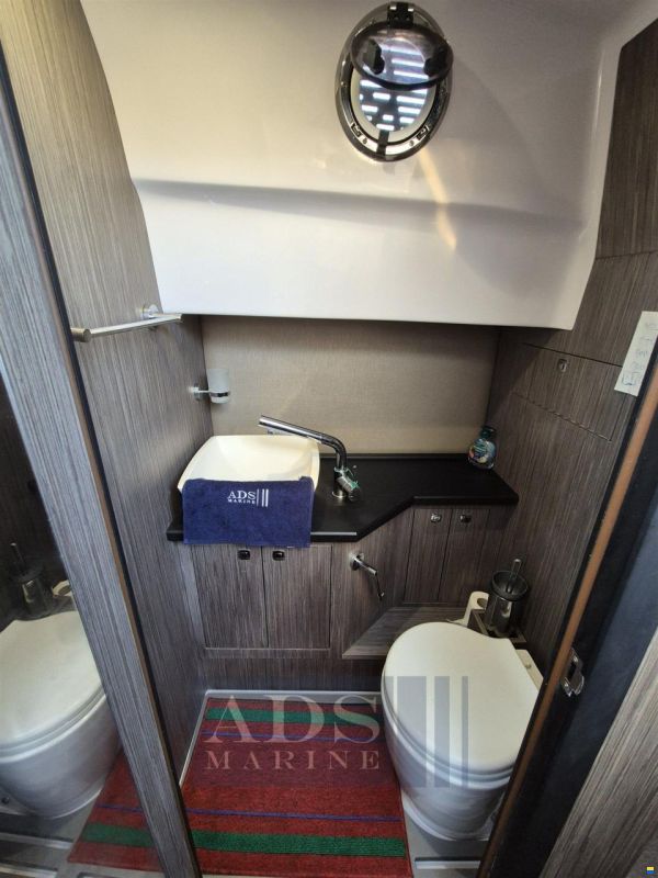 Ranieri Cantiere Next 285 Lx