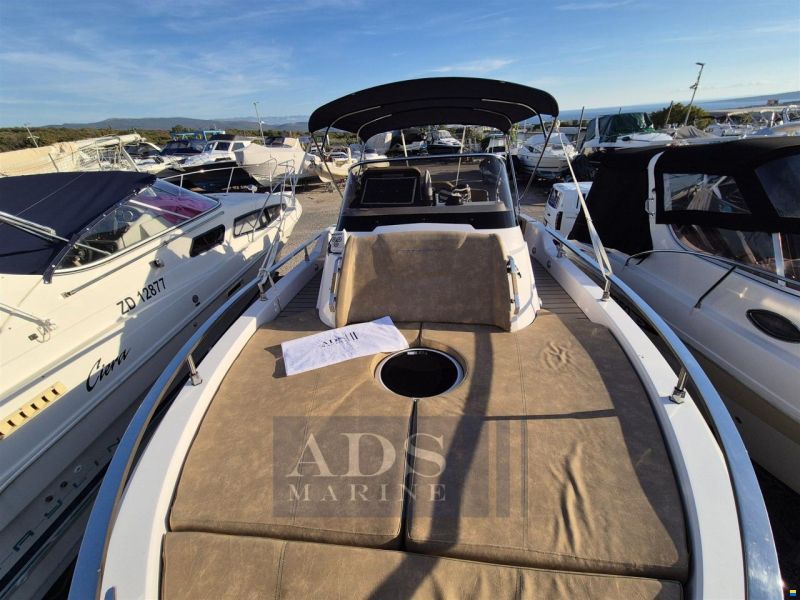 Ranieri Cantiere Next 285 Lx