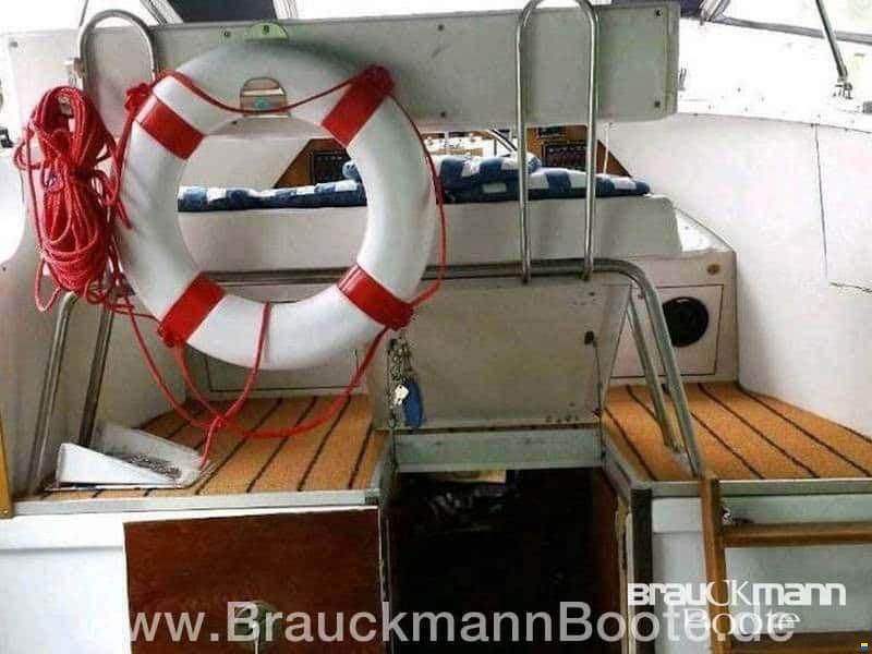 Chris Craft Catalina