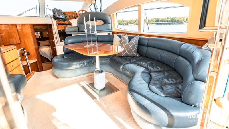 Azimut 42 Fly