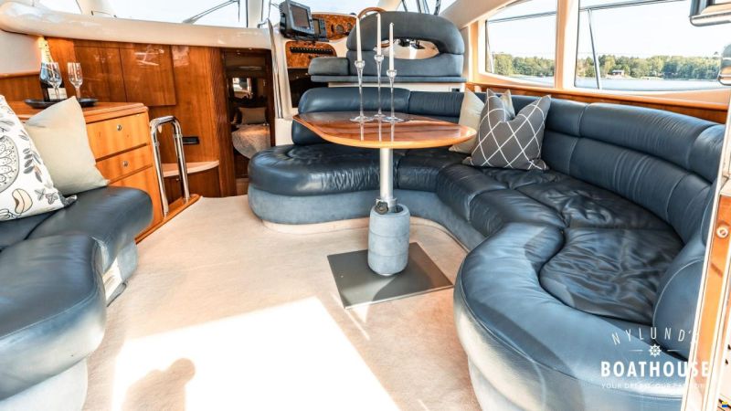 Azimut 42 Fly