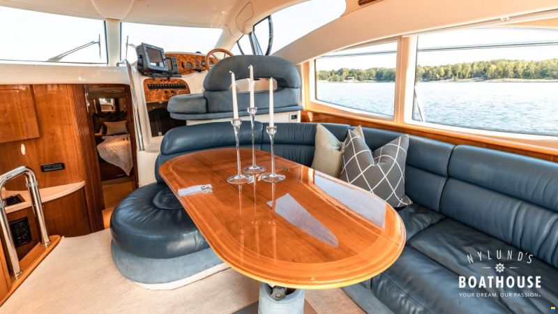 Azimut 42 Fly