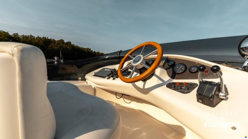 Azimut 42 Fly