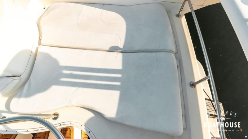 Azimut 42 Fly