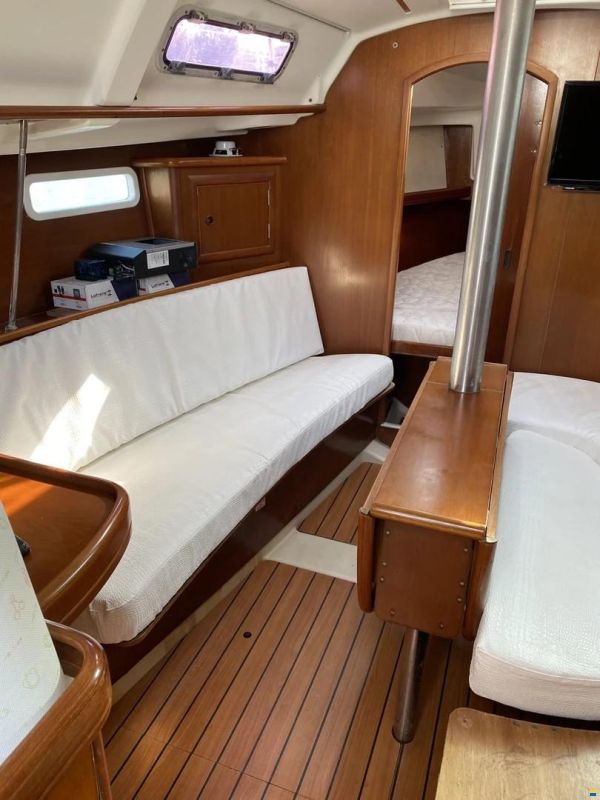 Beneteau Oceanis 34