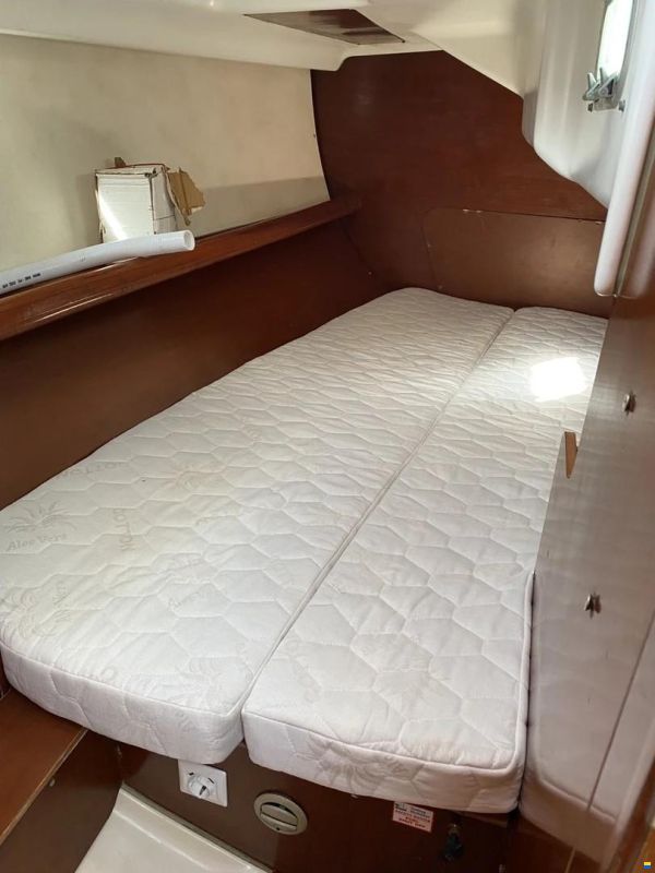 Beneteau Oceanis 34