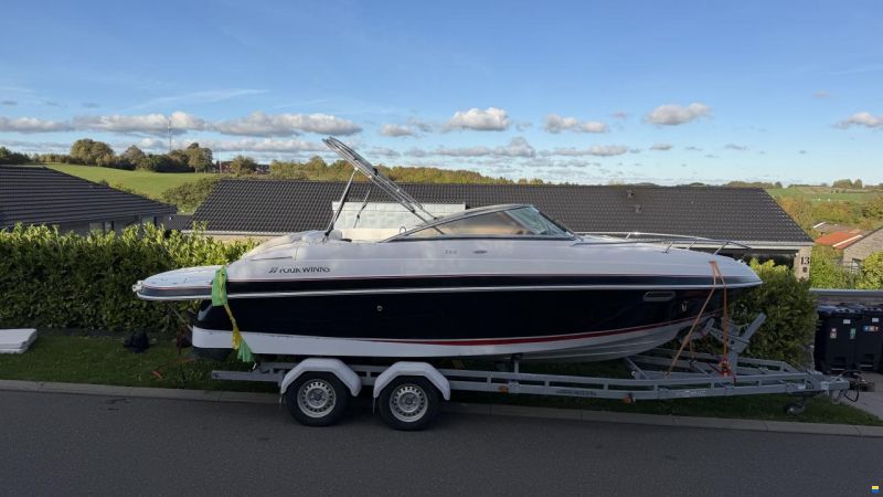 Four Winns 215 sundowner