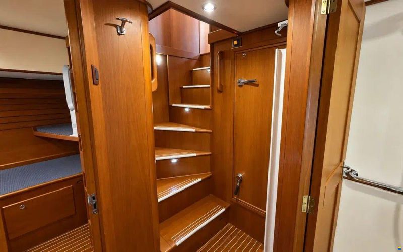 Grand Banks 52 Europa