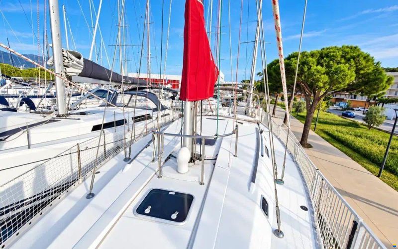Beneteau Oceanis 440
