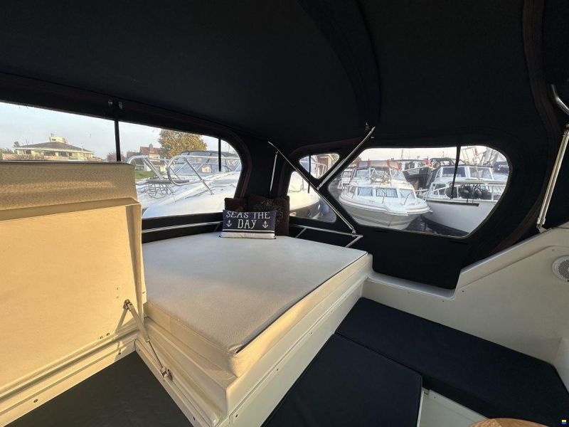 Marco Yachts 860 AK