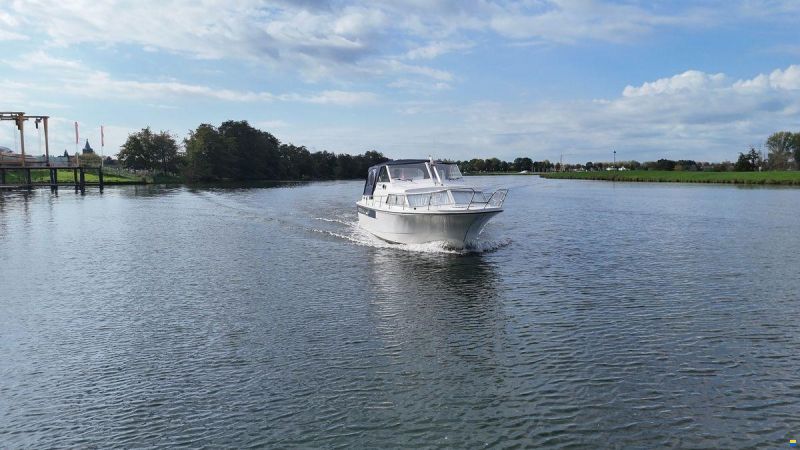 Marco Yachts 860 AK