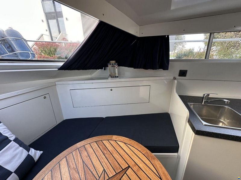 Marco Yachts 860 AK