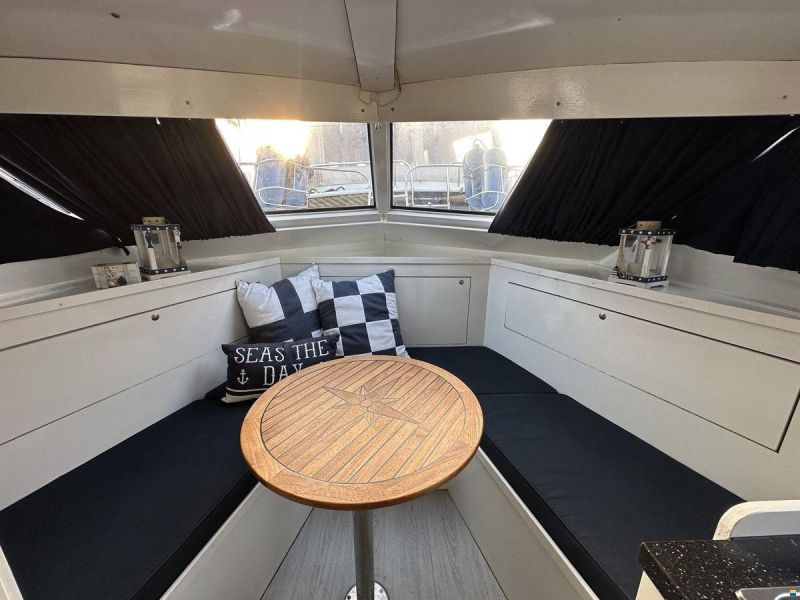 Marco Yachts 860 AK